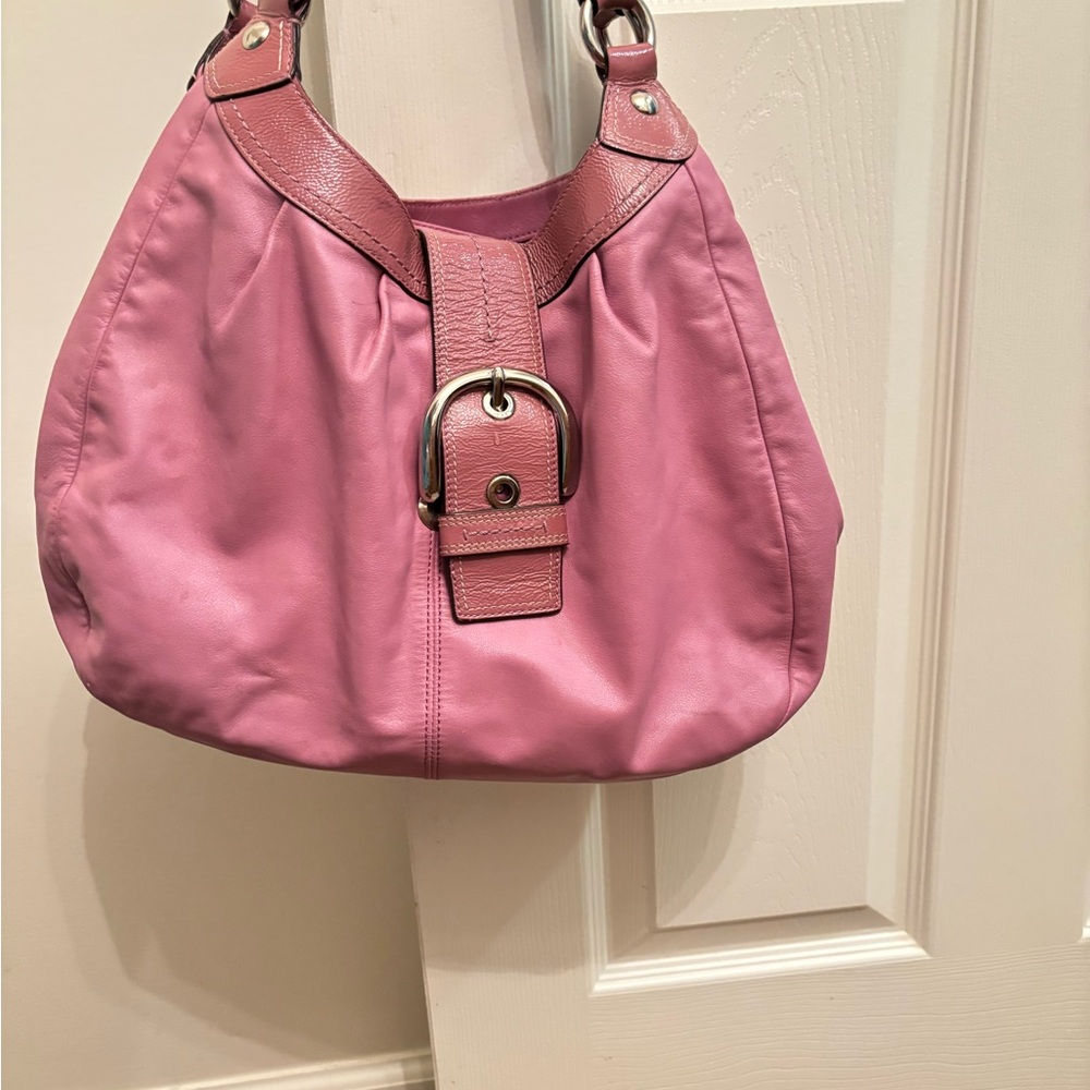 COACH HANDBAG